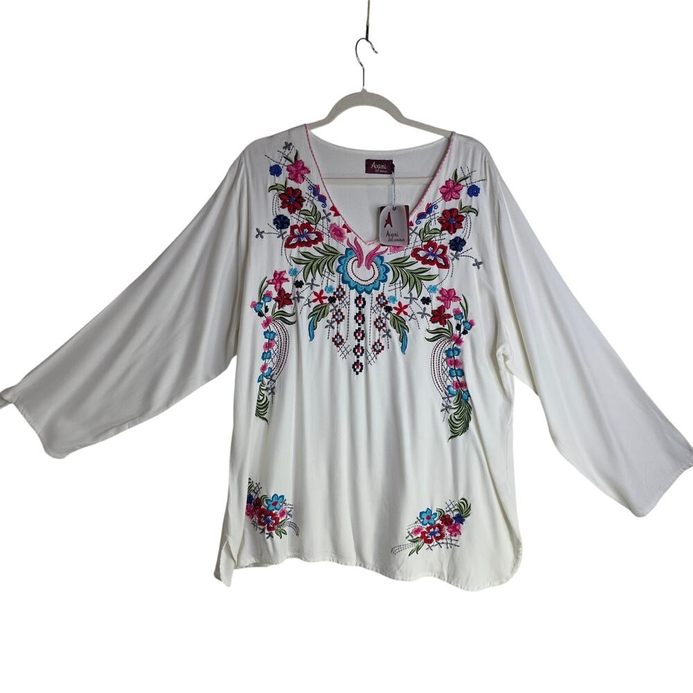 Avani Del Amour 2X NWT Boho Embroidered florals allover Tunic TopBlouse Romantic